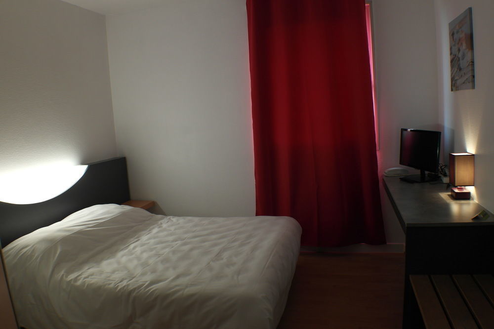 L'Hotel Du Marais Romilly Centre Екстериор снимка