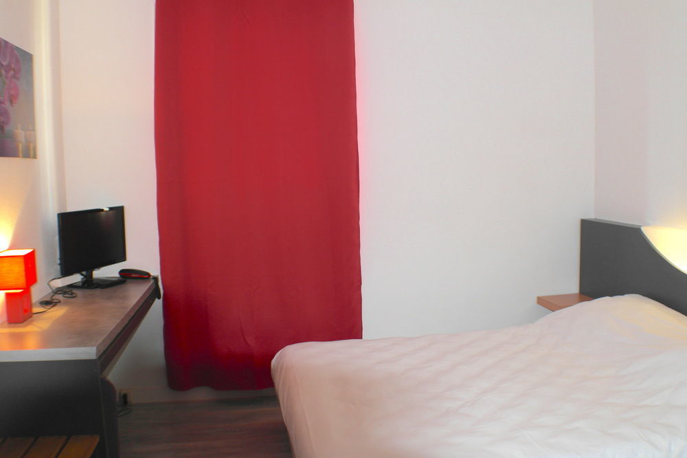 L'Hotel Du Marais Romilly Centre Екстериор снимка
