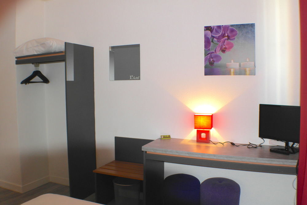 L'Hotel Du Marais Romilly Centre Екстериор снимка